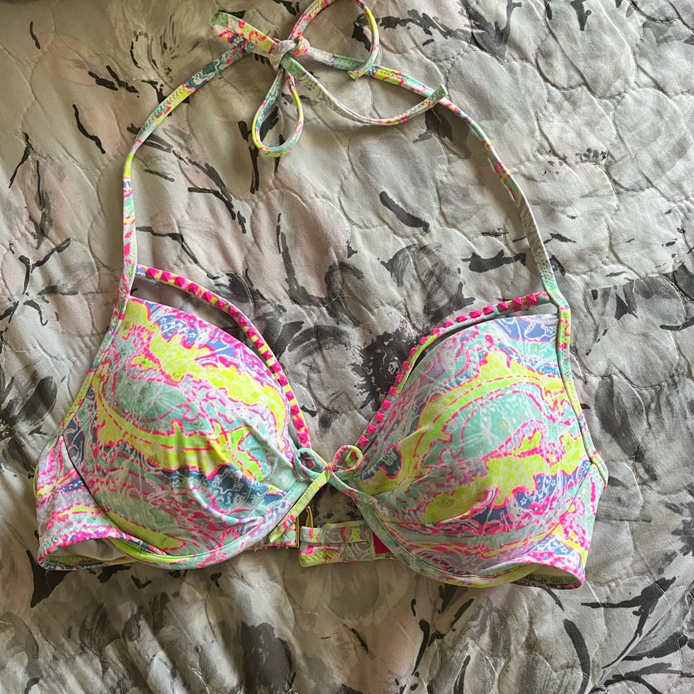 Bathing suit top